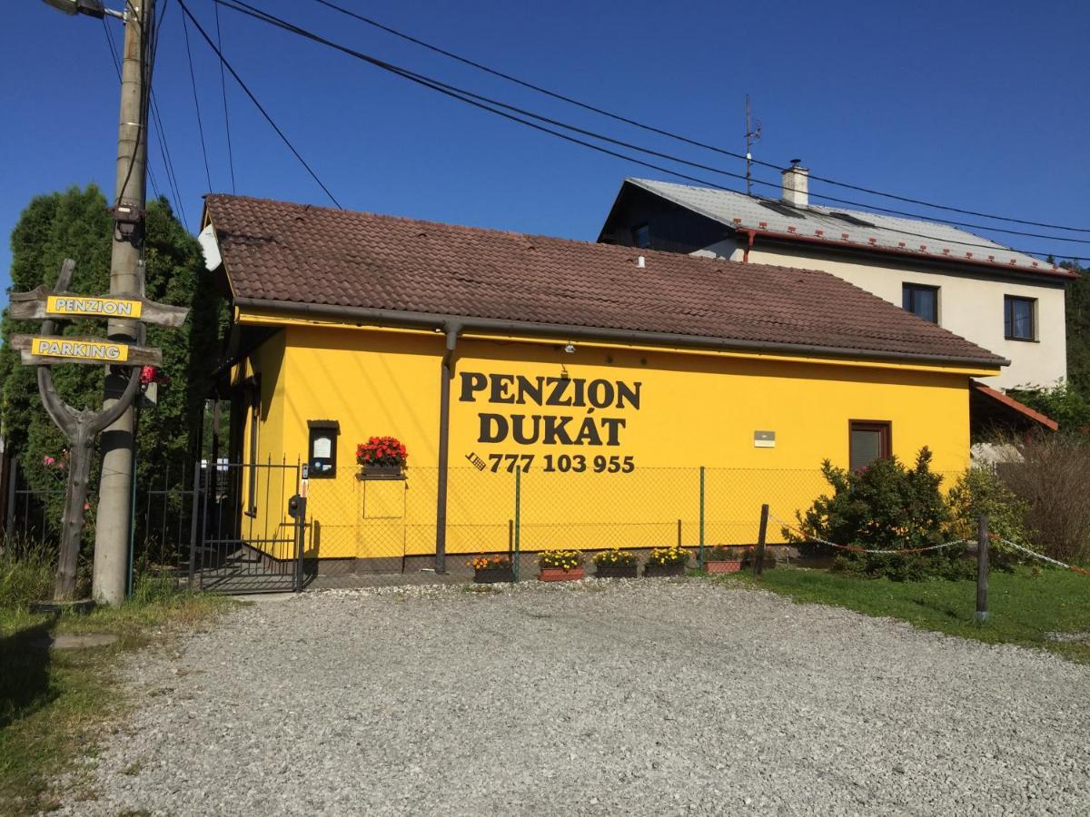 Penzion Dukat Vresina  Экстерьер фото